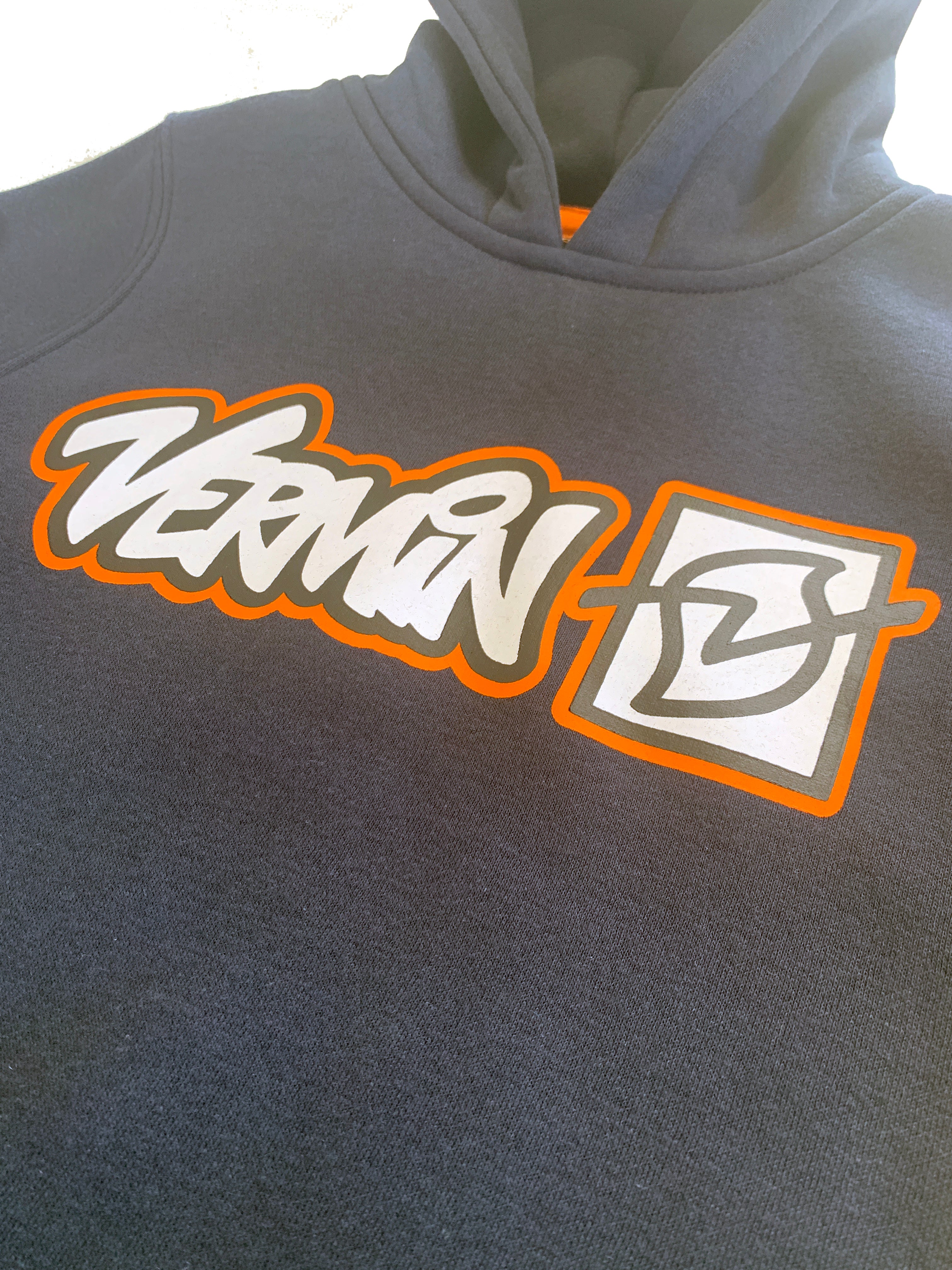 "Vermin" LOGO Youth Ultra Heavyweight Hoodie (Black)
