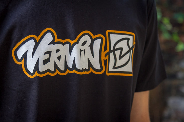 "Vermin" LOGO Youths 100% Organic Cotton T shirt (Black)